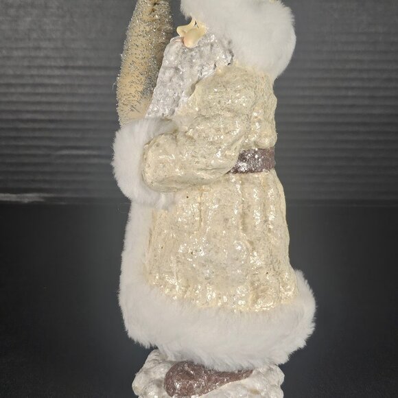 Vintage Ivory Resin Glitter Coat And White Fur Trim Santa Holding An Ivory Tree - Picture 3 of 10